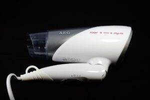 ドライヤーの育毛効果による髪の変化はどのようなものですか？
