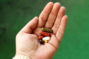 ミノキシジル育毛剤の副作用に対する効果的な対策は？