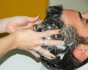 市販育毛シャンプーの効果を比較するポイントは？